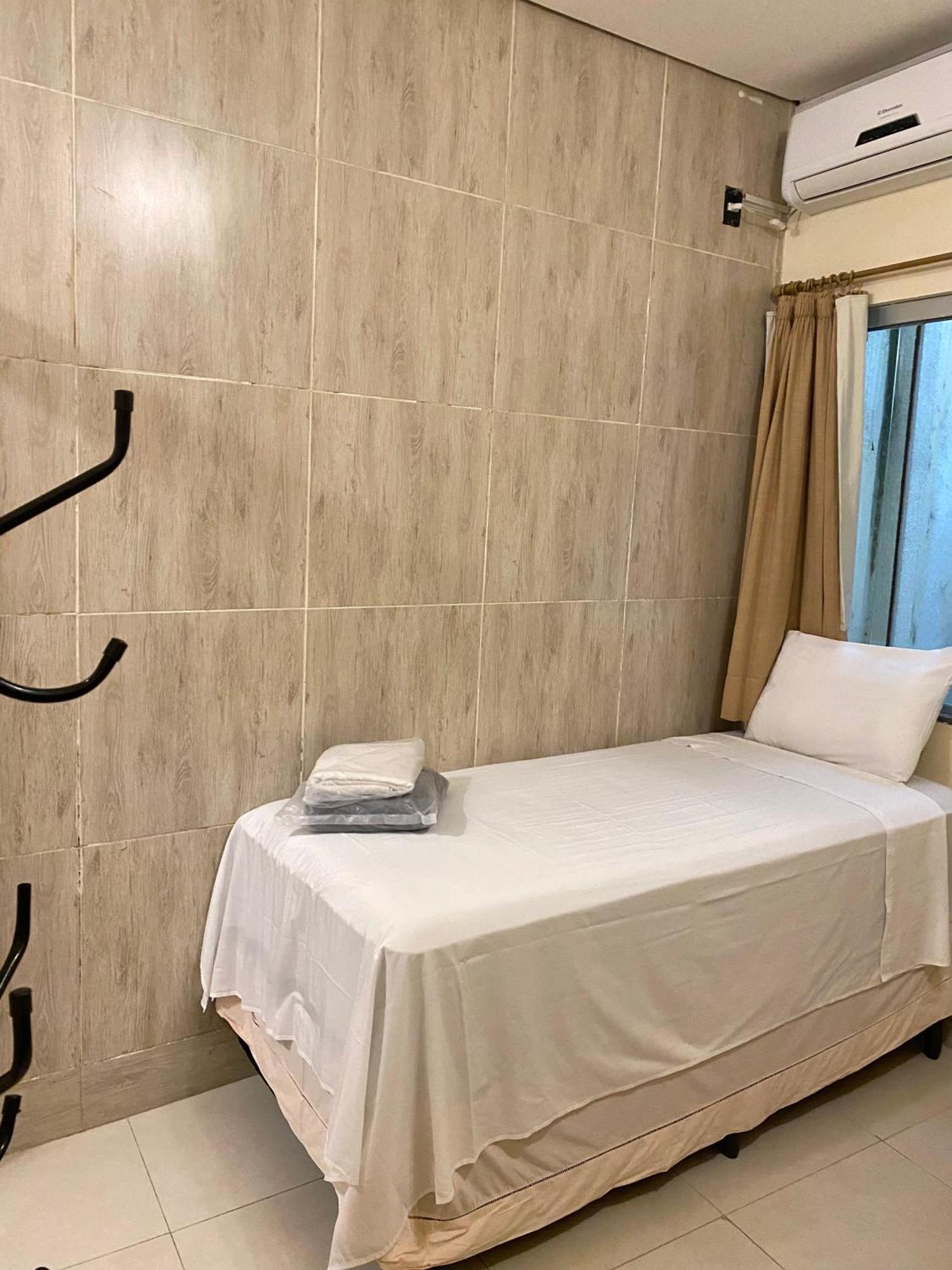 Hotel Mendes Azevedo Гояния Экстерьер фото